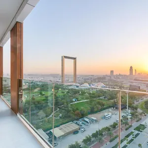  شقة Ultimate / 3 Beds / Gorgeous Frame And Park View / 250m From Metro / 1 Stop From World Trade Center الإمارات العربية المتحدة